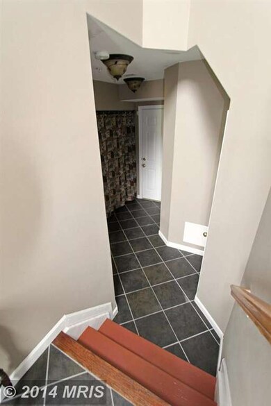 832 Lowe Rd, Middle River, MD 21220 - photo 4