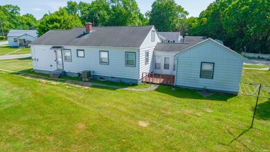 698 Ferry St, Wabash, IN 46992 - photo 2