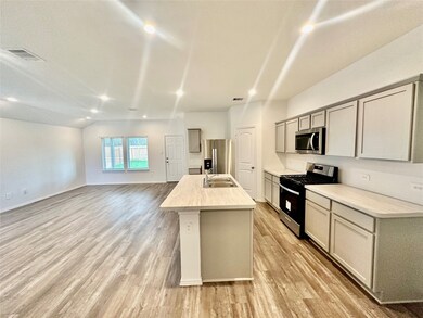 16908 Twisted Seagrass Ln, Magnolia, TX 77355 - photo 2