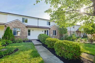 4776 Wendler Blvd_web-2