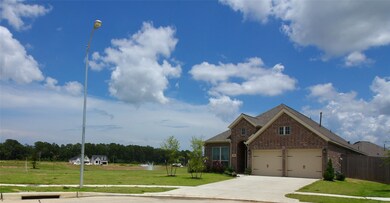 9403 Kingsford Valley Ct, Tomball, TX 77375 - photo 2