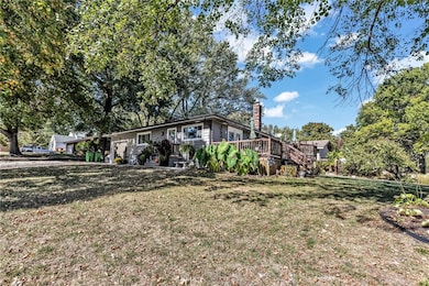 702 Newton St, Baldwin City, KS 66006 - photo 5