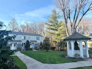 103 Glen Keith Rd unit 103U, Glen Cove, NY 11542 - photo 2