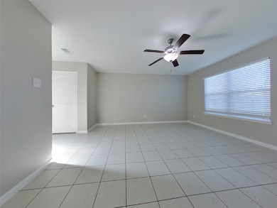 441 Palomino Stand Dr, La Marque, TX 77568 - photo 2