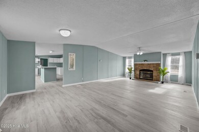 4-web-or-mls-_Z727481