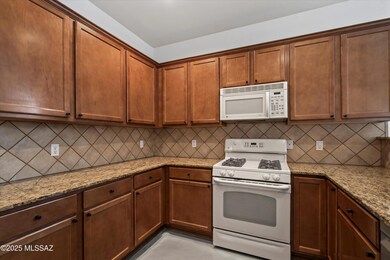 2256 E Stone Stable Dr, Tucson, AZ 85737 - photo 7