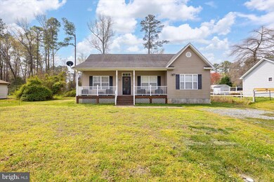 339 Monroe Dr, Colonial Beach, VA 22443 - photo 5