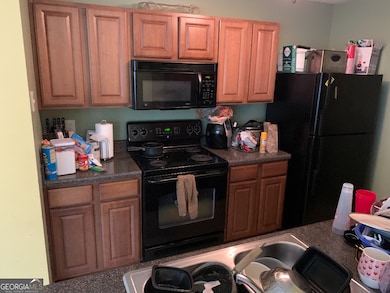 8356 Carlington Ln, Jonesboro, GA 30236 - photo 5