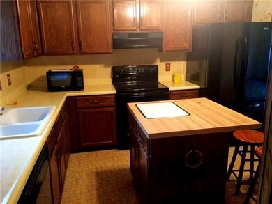 609 N 2nd St, Lansing, KS 66043 - photo 5