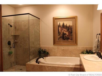 Master Bath/Spa.