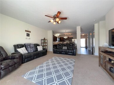 2475 Blackthorn Dr, Franklin, IN 46131 - photo 3