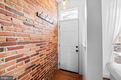 639 S Decker Ave, Baltimore, MD 21224 - photo 3