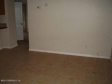 2916 Brackridge Blvd W, Jacksonville, FL 32216 - photo 3