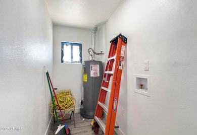 2236 E Roosevelt St, Phoenix, AZ 85006 - photo 7