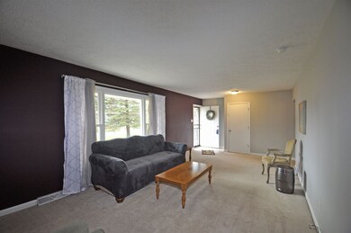 52850 Hastings St, South Bend, IN 46637 - photo 5