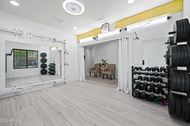 FLEX ROOM