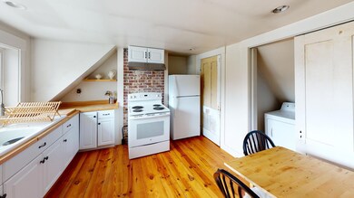 24-Main-St-Porter-Maine-04068-Kitchen(2)