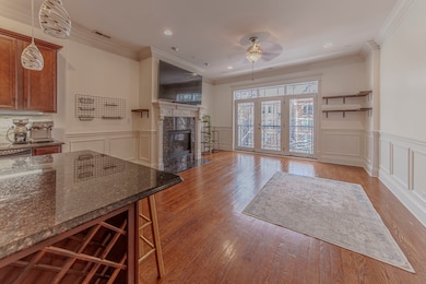 unlisted-address, Chicago, IL 60659 - photo 3