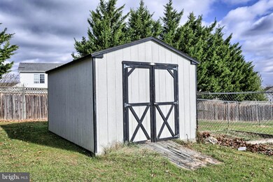 190 Isaac Dr, Bunker Hill, WV 25413 - photo 6