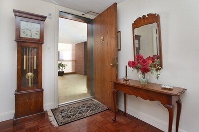 Wellesley Green Condominiums unit 202, Wellesley, MA 02482 - photo 5