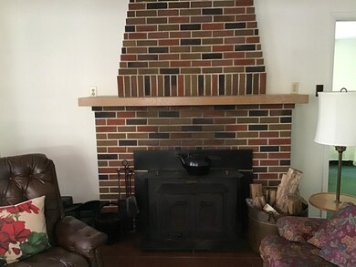 282 Dorys Rd, Dingmans Ferry, PA 18328 - photo 5