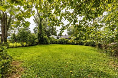 08-15-18 1075 Acton Rd 09