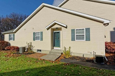 18 Brook St, Rensselaer, NY 12144 - photo 2