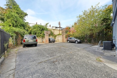 349 Osborne Terrace unit 351, Newark, NJ 07112 - photo 3