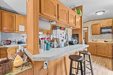 10 Avenue A, Burlington, VT 05408 - photo 5