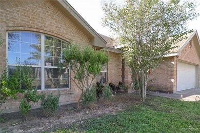 577 Greystone Cir, Alamo, TX 78516 - photo 2