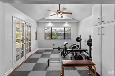 9800 Yarnell Ave, Bakersfield, CA 93312 - photo 6