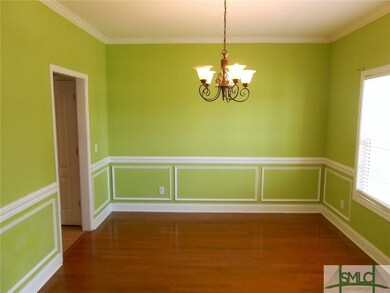 Formal Dining Room with Chair Rail