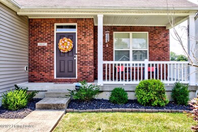 10107 Hornbeam Blvd, Louisville, KY 40228 - photo 2