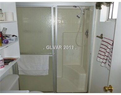 Master Bath/Spa.