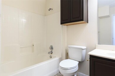 606 E Oak St unit A, Wylie, TX 75098 - photo 5