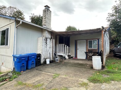 6325 Eddy Ct S, Seattle, WA 98118 - photo 2