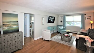 35 Montvale Ave unit 1, Woburn, MA 01801 - photo 4