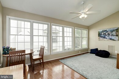 25810 Donegal Dr, Chantilly, VA 20152 - photo 7