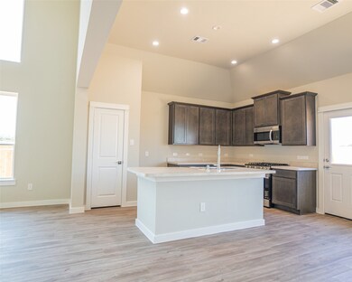 2517 Grace St, Bay City, TX 77414 - photo 5