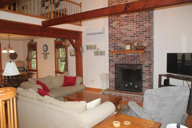 LIvingRoom2