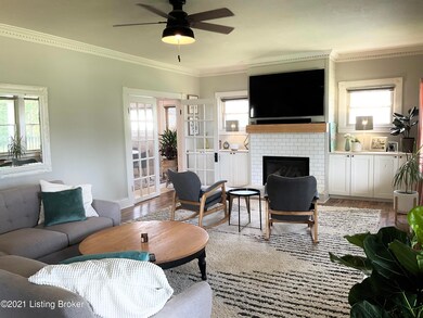 98DC6767-0E9C-4452-BA9A-9C0158A564FE