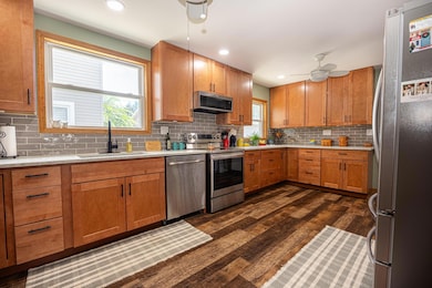 112 Thompson Ave, New Concord, OH 43762 - photo 5