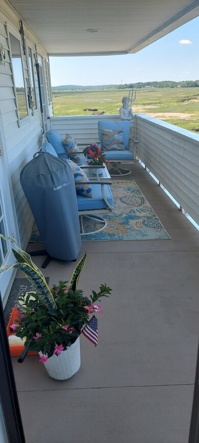 567 Ocean Blvd unit 212, Hampton, NH 03842 - photo 2