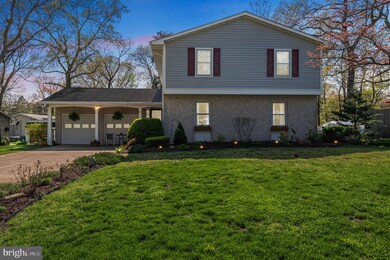 196 Sillery Bay Rd, Pasadena, MD 21122 - photo 2