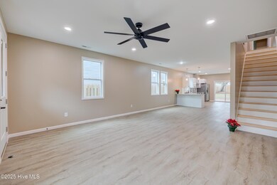 Living/Dining/Kitchen-17