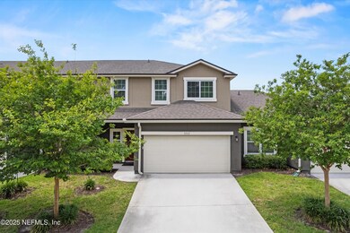 Large 3 Bed/2.5 Bath townhome