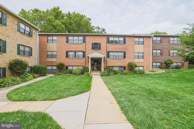 26 Alanbrooke Ct unit 26F, Towson, MD 21204 - photo 3