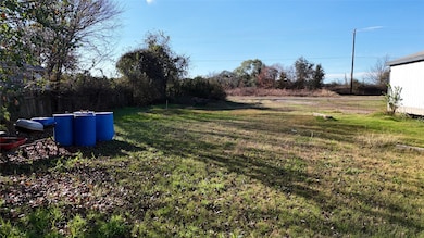 214 Pearson Ln, Azle, TX 76020 - photo 5