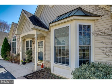 823 Persimmon Ln unit V130, Langhorne, PA 19047 - photo 3