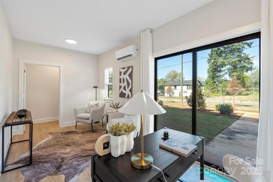 1120 Wonder Way, Charlotte, NC 28208 - photo 6
